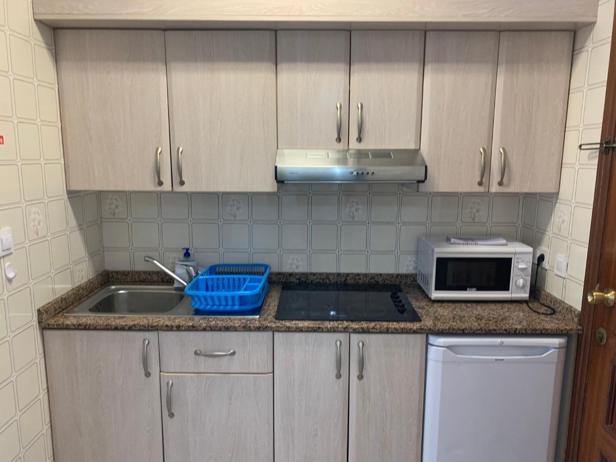 Service Apart Lazaro - Apartamentos Aguamarina 51 칼페 외부 사진
